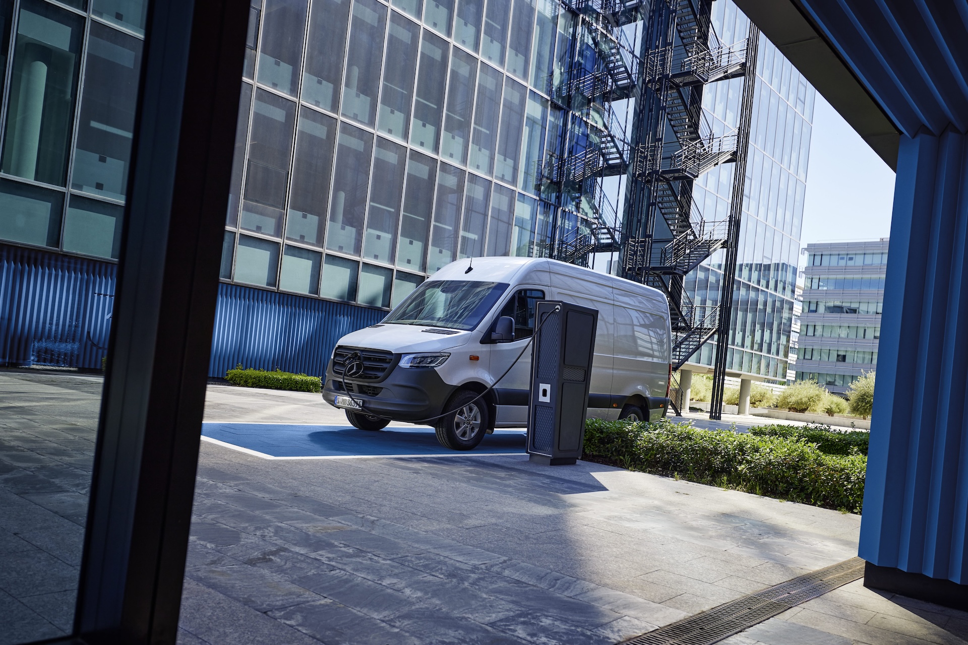 Mercedes-Benz eSprinter