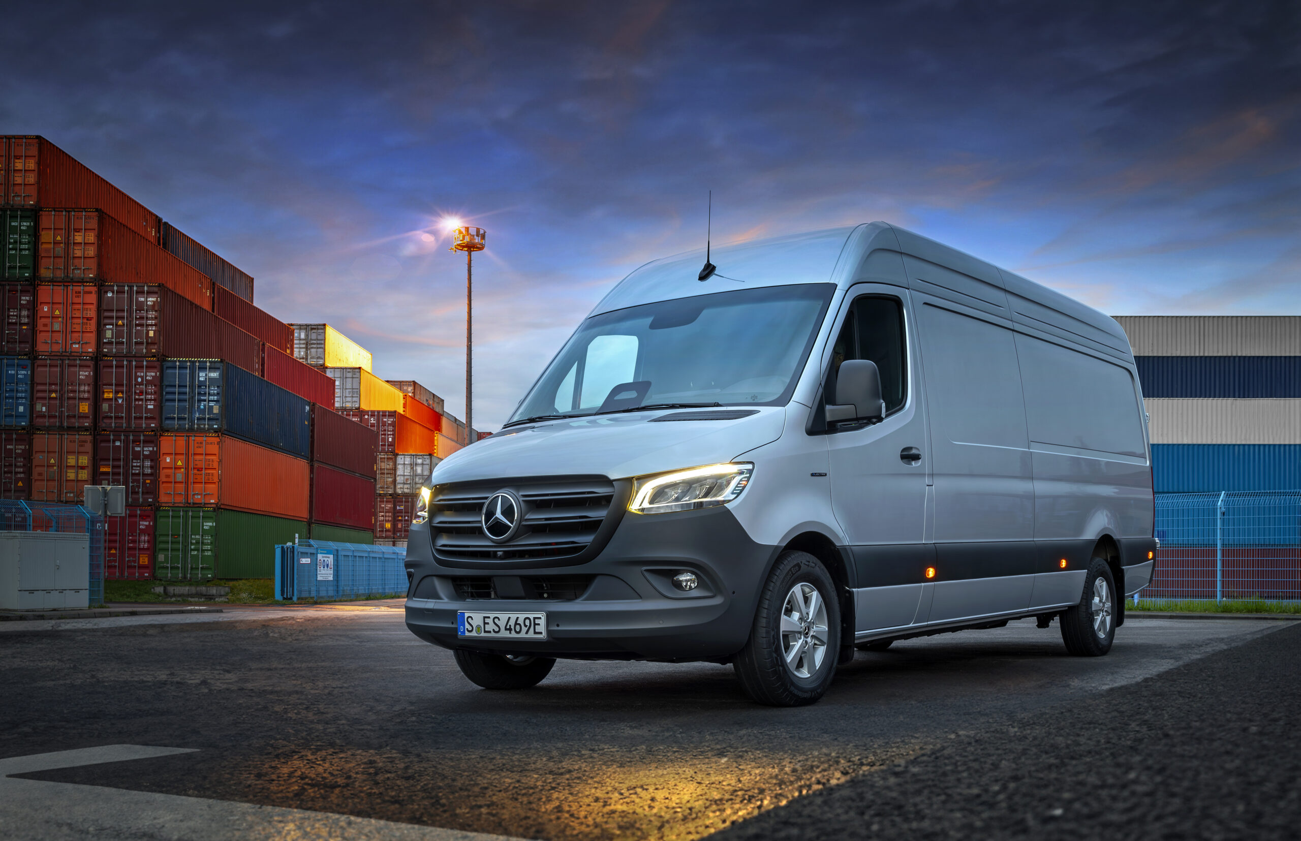 Mercedes-Benz Sprinter