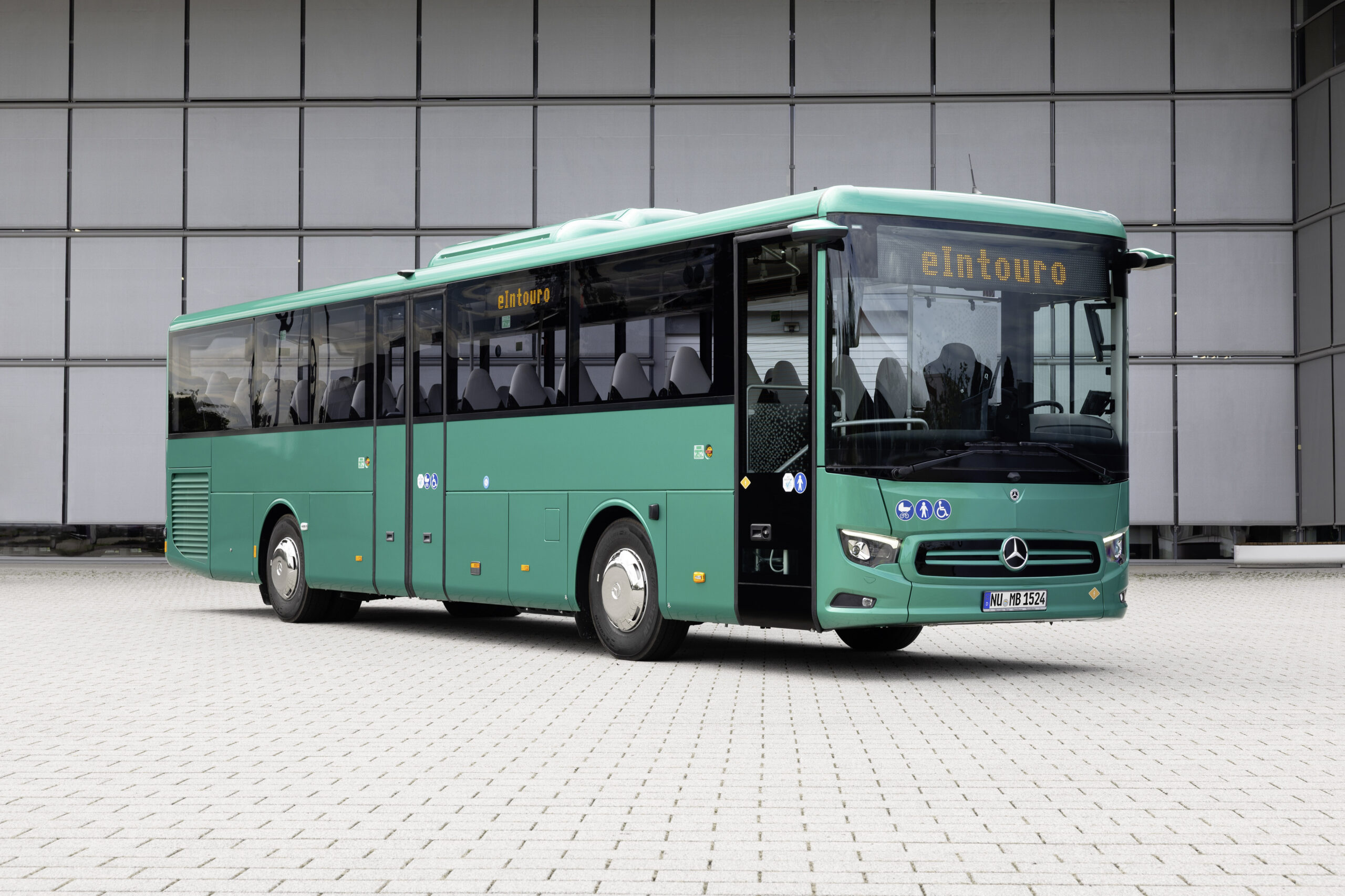 Mercedes-Benz entouro
